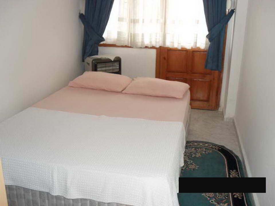 Naz Sezonluk Daire Merkezde 2+1 7 yataklı Avşa Adası